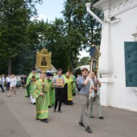 Малый престольный праздник Петропавловского храма в Лефортове