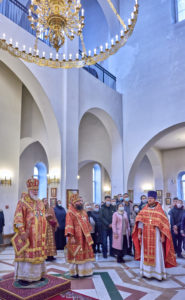 Архиерейское богослужение в храме св Андрея Боголюбского на Волжском