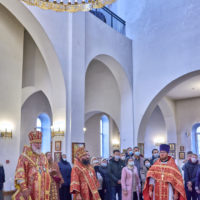 Архиерейское богослужение в храме св Андрея Боголюбского на Волжском