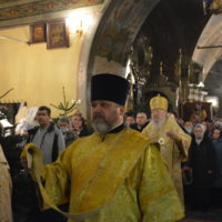 Архиерейская литургия в Рождество Христово в Петропавловском храме