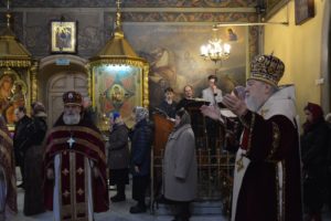 Митрополит Ювеналий возглавил литургию в Великий Четверток