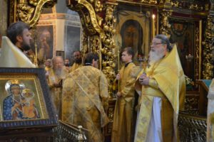 Владыка Ювеналий молитвенно отметил день тезоименитства