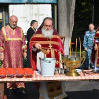 Праздник изнесения Честны́х Древ Животворящего Креста