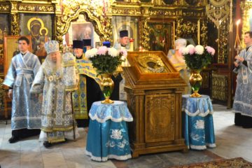 Осенний праздник Казанской иконы Богородицы