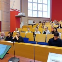 В ГУУ состоялся открытый разговор со священником