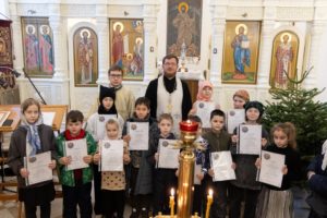 Рождественская детская литургия в храме на Волжском