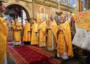 Патриаршее богослужение в день святителя Петра в Кремле