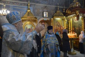 Богослужения в праздник Сретения Господня в Петропавловском храме