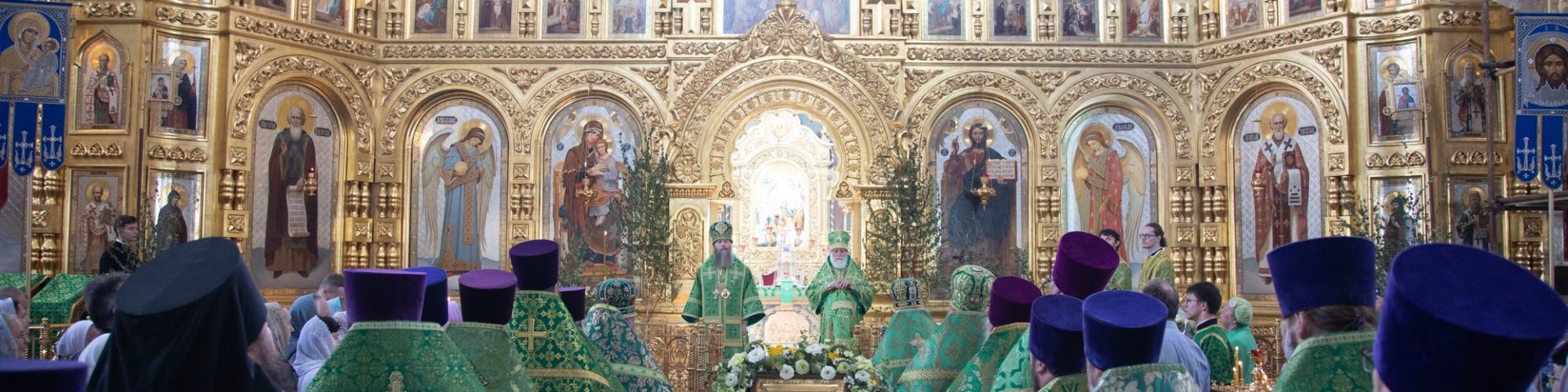 Архиерейское богослужение в соборе Николо-Перервинской обители