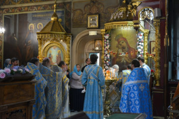Празднование чтимой иконы Богородицы "Почаевская"