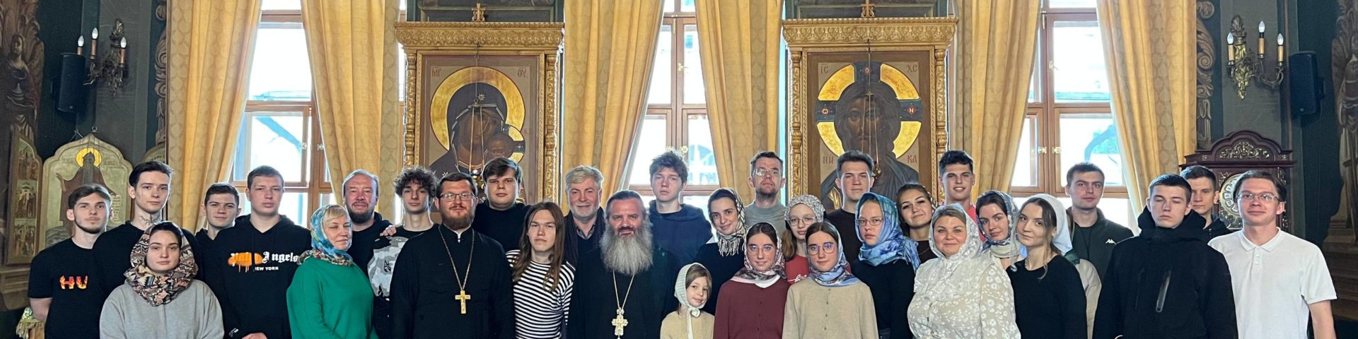 Студенты из вузов ЮВАО посетили Оптину Пустынь