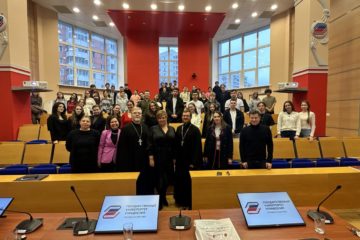 В ГУУ состоялся разговор со священником о семье и браке