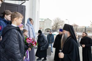 Викарий совершил Литургию Преждеосвященных Даров в храме на Волжском