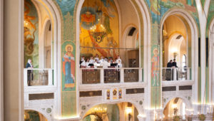 Детский хор воскресной школы спел в Сретенском монастыре