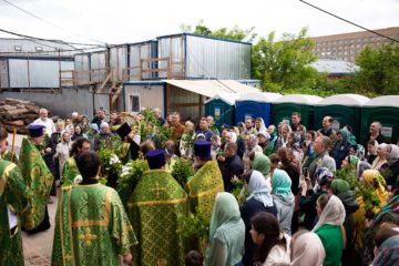 Престольный праздник храма Святой Троицы у Салтыкова моста