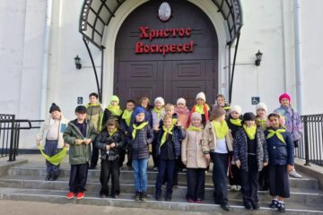 В храме на Волжском прошли экскурсии для школьников